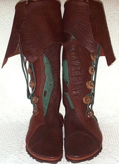 Knee high mens buffalo moccasins redwood green cuff