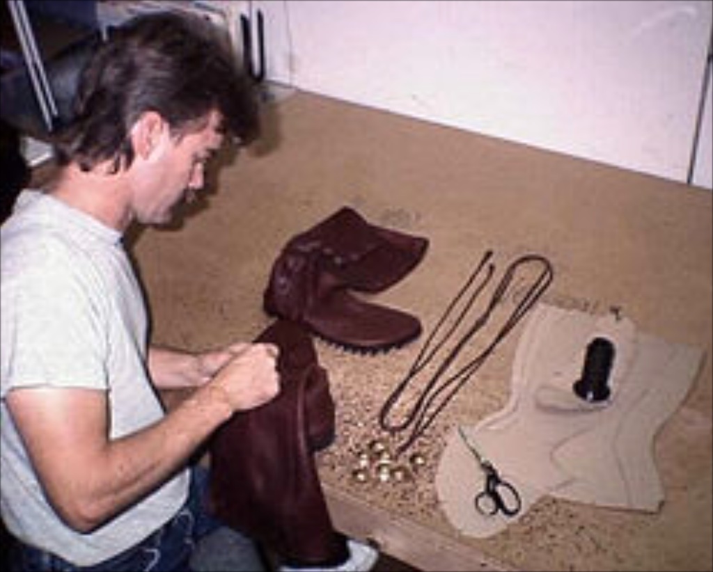 maker moccasins work bench
