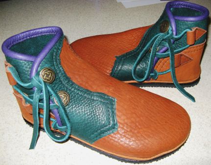 2 Button Renaissance Faire Handmade&nbsp;Moccasins